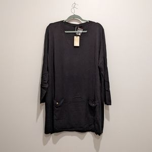 NWT Capsule 20/22 long black sweater